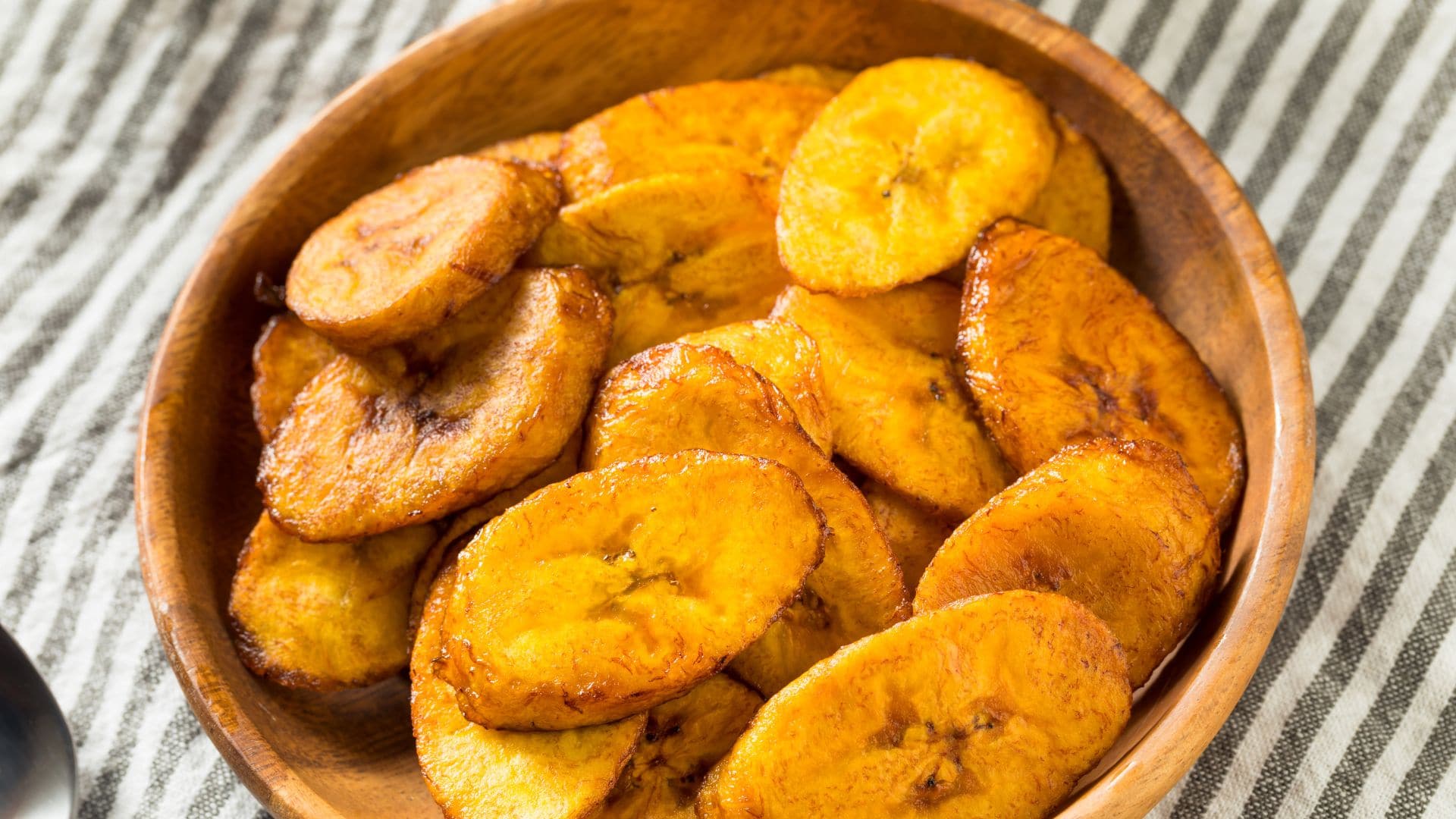 Are Plantains Keto Friendly? (Best Way To Include Them)