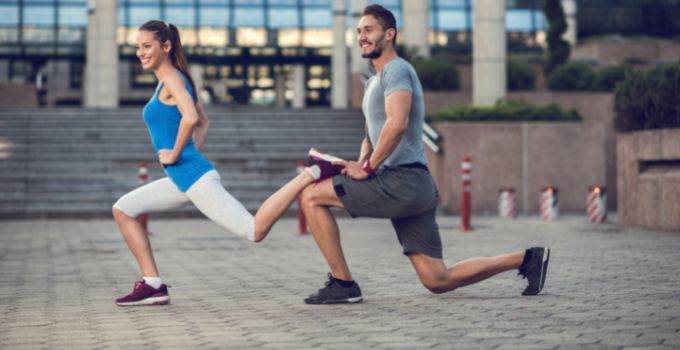 Rectus Femoris Stretch: A Simple Guide On How You Can Improve Your Mobility And Flexibility 3 Lunge